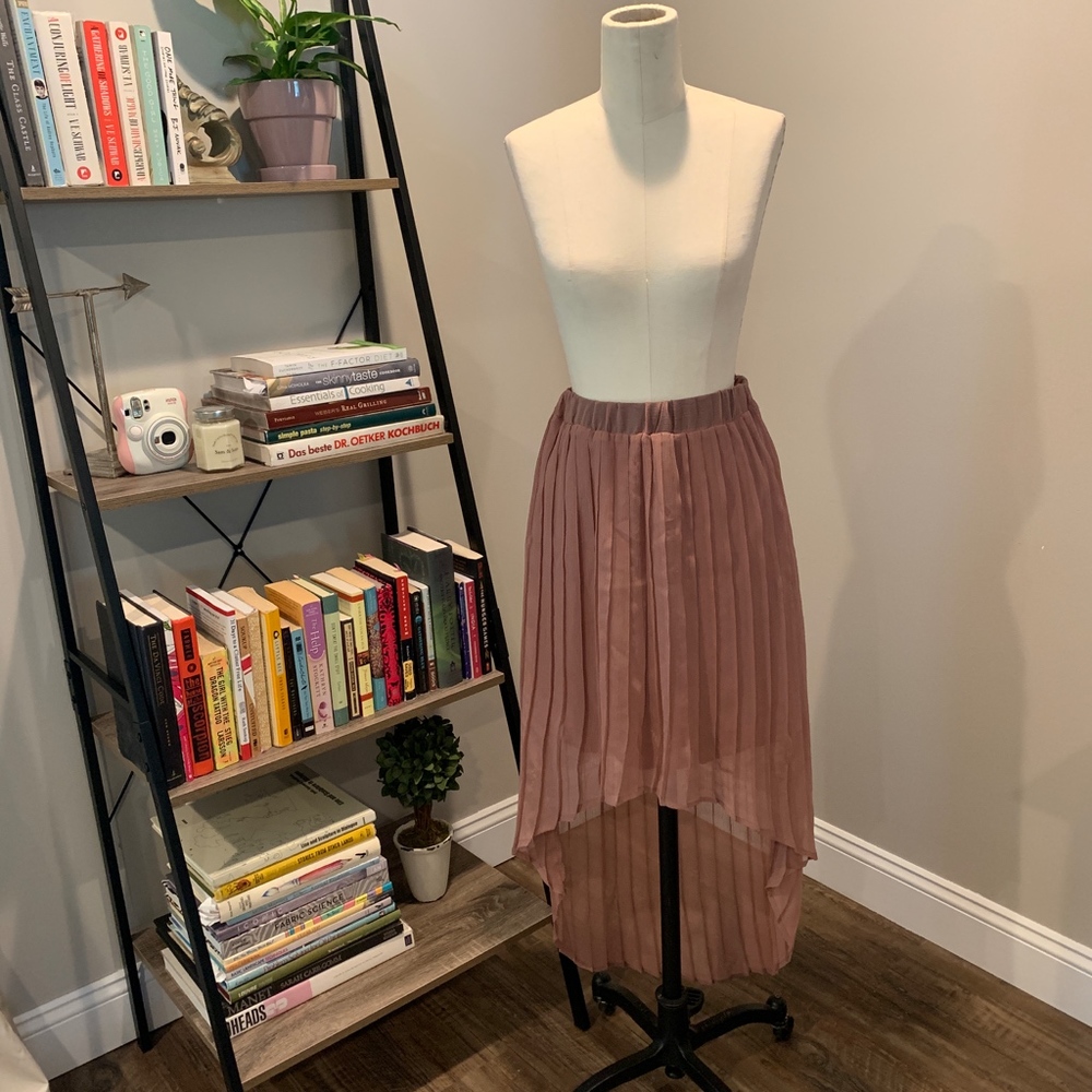 High Low Pleated Beige Maxi Skirt
